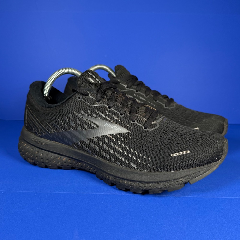 Brooks Ghost 13 Men's 9 Running Shoes Triple Black Athletic Sneakers